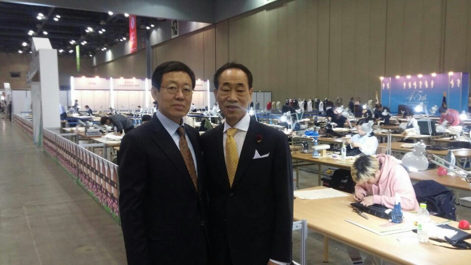 2000769928_JPp7nuyX_cae5ef12dde12489a49302bb40df4cbedf031181.jpg 이미지크게보기